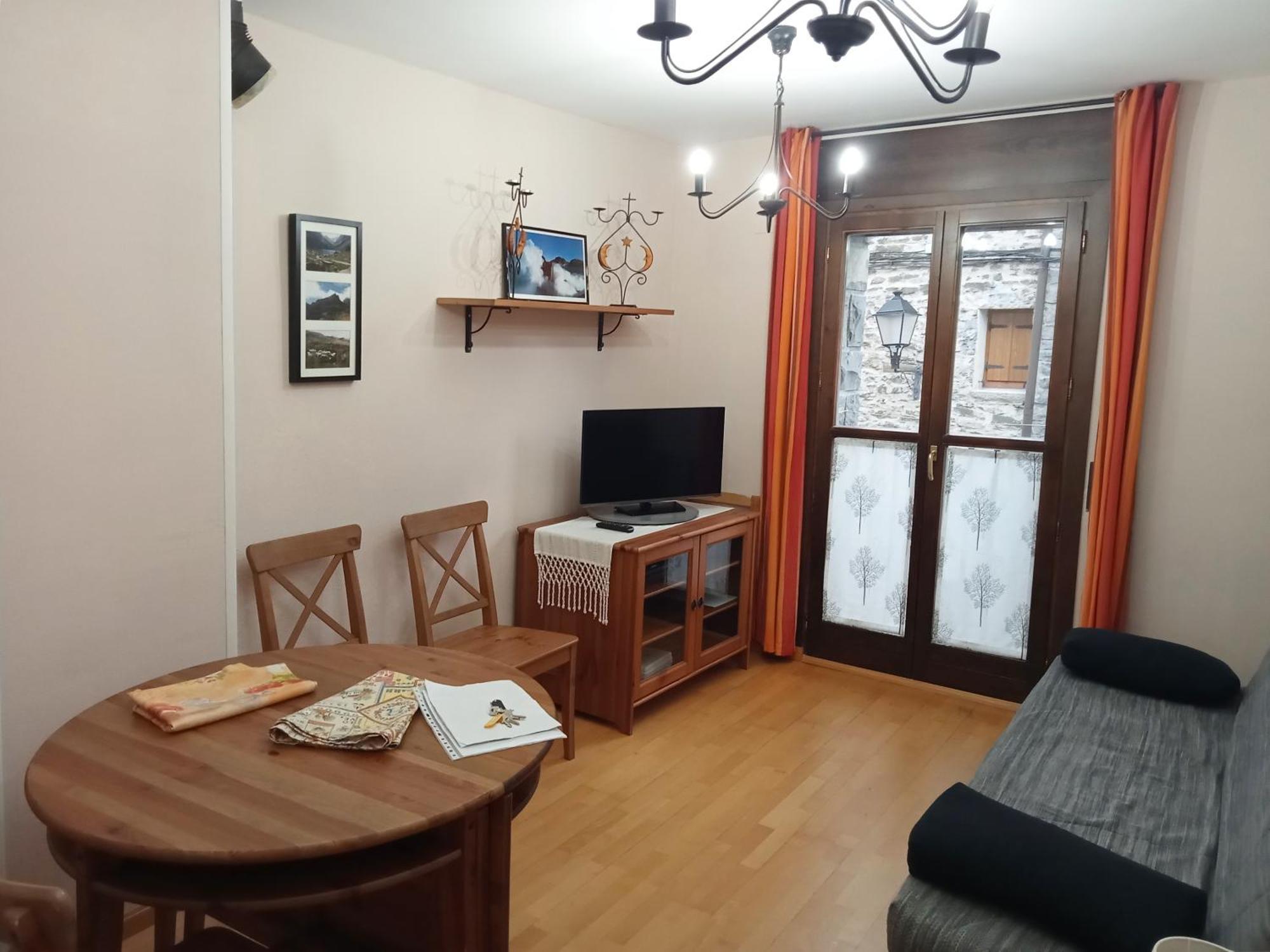 Apartamentos Biescas 3000 Екстериор снимка