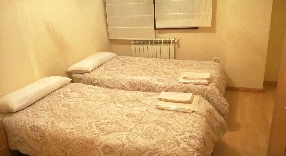 Apartamentos Biescas 3000 Екстериор снимка